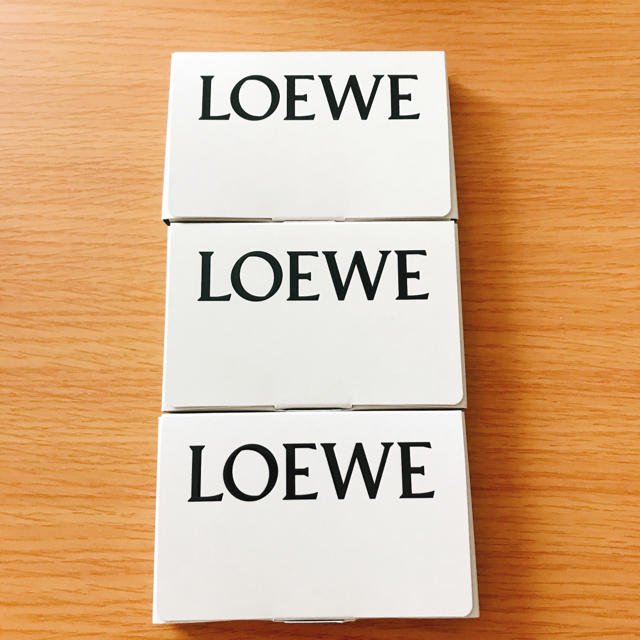 LOEWE(ロエベ)のロエベ　香水（サンプルサイズ） コスメ/美容の香水(香水(女性用))の商品写真