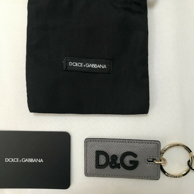 DOLCE&GABBANA(ドルチェアンドガッバーナ)のドルチェ&ガッバーナ　キーホルダー　DOLCE&GABBANA 新品・袋付き メンズのファッション小物(キーホルダー)の商品写真