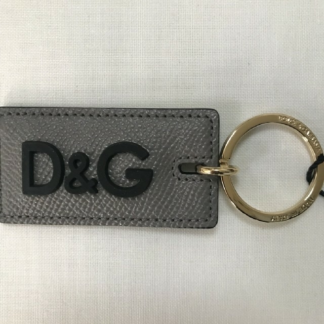 DOLCE&GABBANA(ドルチェアンドガッバーナ)のドルチェ&ガッバーナ　キーホルダー　DOLCE&GABBANA 新品・袋付き メンズのファッション小物(キーホルダー)の商品写真