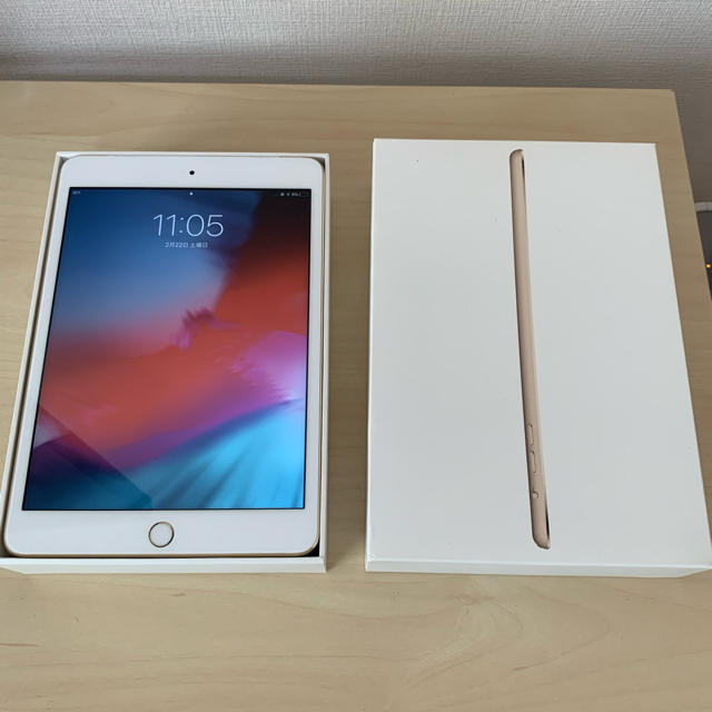 タブレットipad mini3 wifi Cellular 64GB gold美品