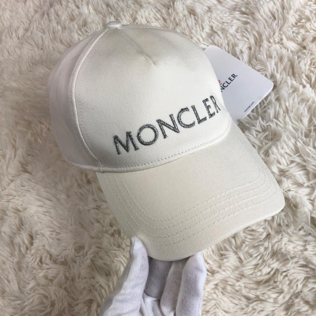 MONCLER(モンクレール)のhina様専用 レディースの帽子(キャップ)の商品写真