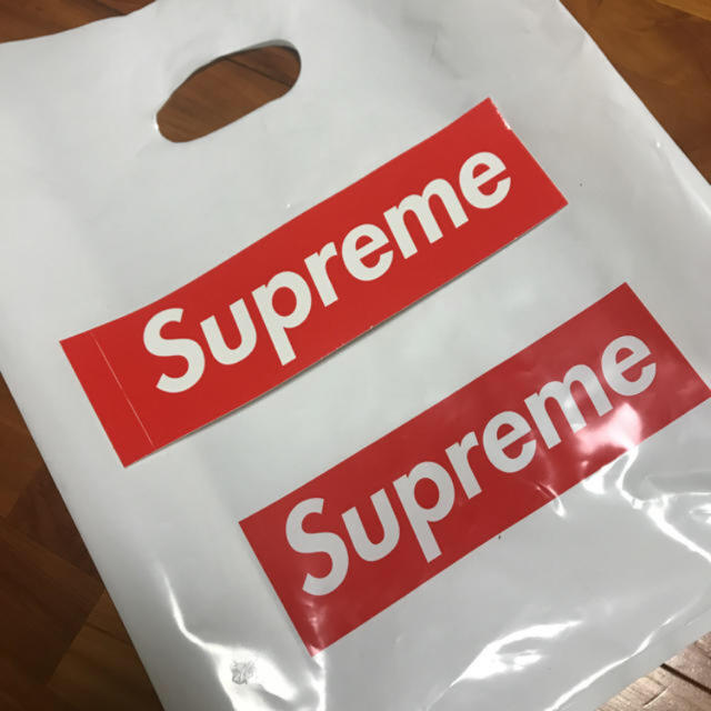 送料込　supreme waist bag 2