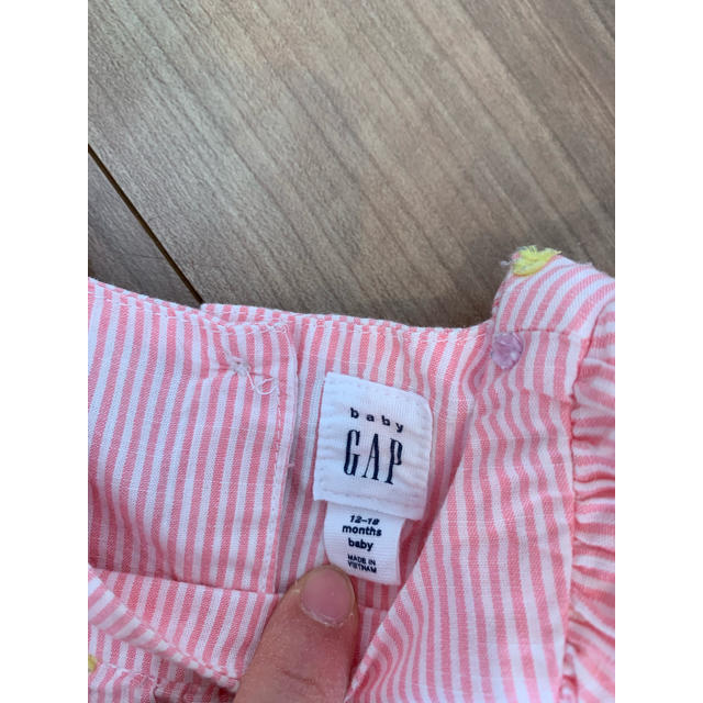 babyGAP(ベビーギャップ)のロンパース  ベビーギャップ キッズ/ベビー/マタニティのベビー服(~85cm)(ロンパース)の商品写真