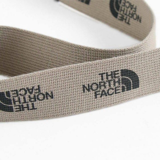THE NORTH FACE(ザノースフェイス)のノースフェイスショルダーバッグ新品 レディースのバッグ(ショルダーバッグ)の商品写真