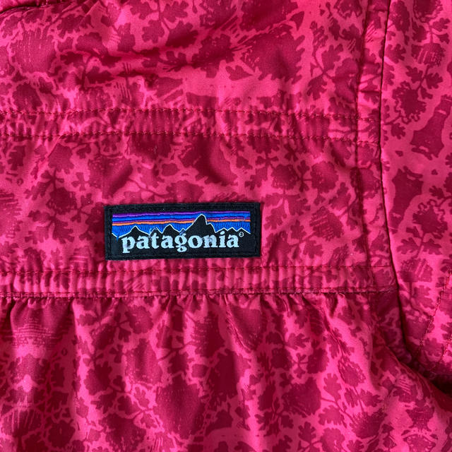 patagonia(パタゴニア)のpaw padsさま専用☆Patagonia  ボアダウンジャケット キッズ/ベビー/マタニティのベビー服(~85cm)(ジャケット/コート)の商品写真