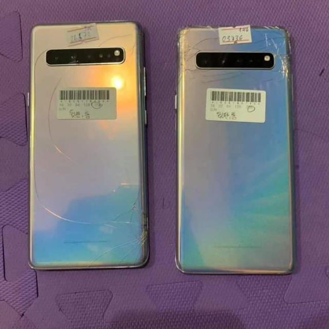 公式の店舗 - Galaxy 訳あり Samsung 2台 S105G スマートフォン本体 公式の店舗 - Galaxy 訳あり Samsung 2台 S105G スマートフォン本体