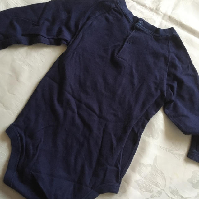 babyGAP(ベビーギャップ)のギャップ　紺　ロンパース80 キッズ/ベビー/マタニティのベビー服(~85cm)(ロンパース)の商品写真