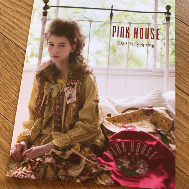 PINK HOUSE(ピンクハウス)のピンクハウス ♡2020 Early Spring カタログ♡ エンタメ/ホビーのゲームソフト/ゲーム機本体(その他)の商品写真