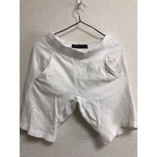 ザラ(ZARA)のハーフパンツ(ショートパンツ)