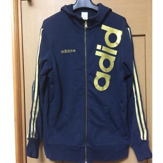 アディダス(adidas)のadidasパーカー(パーカー)