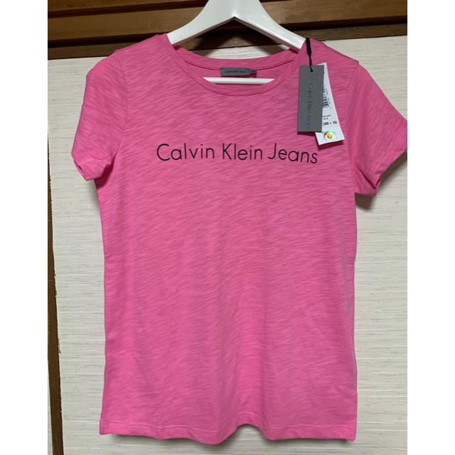 Calvin Klein(カルバンクライン)の【新品/XS】Calvin Klein Jeans カルバン LOGO Tシャツ レディースのトップス(Tシャツ(半袖/袖なし))の商品写真