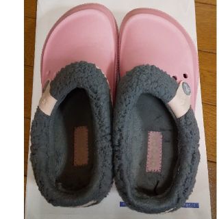 クロックス(crocs)のマリン様専用crocsクロックス ブリッツェン2.0 ボア ピンク M4 22(サンダル)