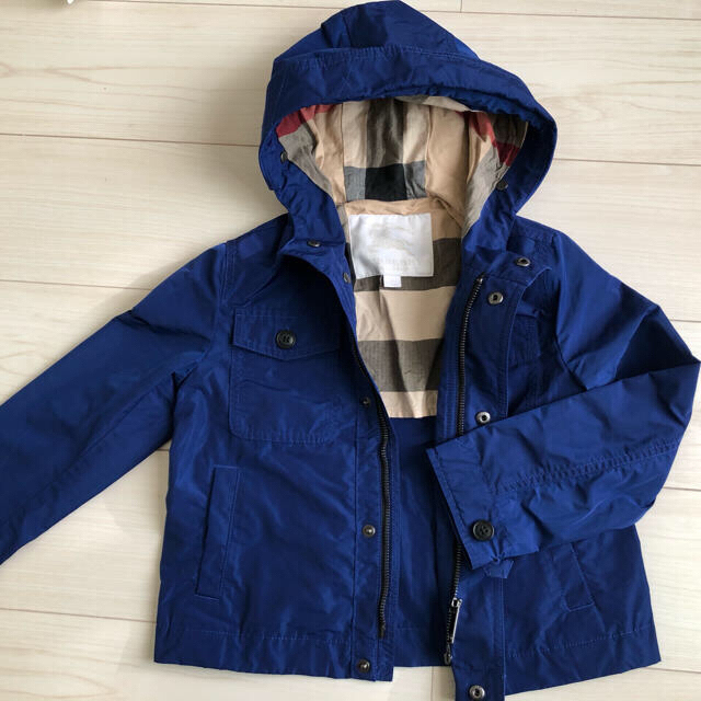 BURBERRY(バーバリー)の週末限定価格★バーバリーチルドレン　ジャンパー キッズ/ベビー/マタニティのキッズ服男の子用(90cm~)(ジャケット/上着)の商品写真