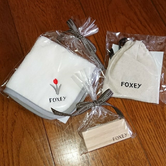 FOXEY(フォクシー)のFOXEY ノベルティ 3点セット (2020年2月) レディースのレディース その他(その他)の商品写真