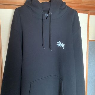 ステューシー(STUSSY)のSTUSSY 黒パーカー(パーカー)