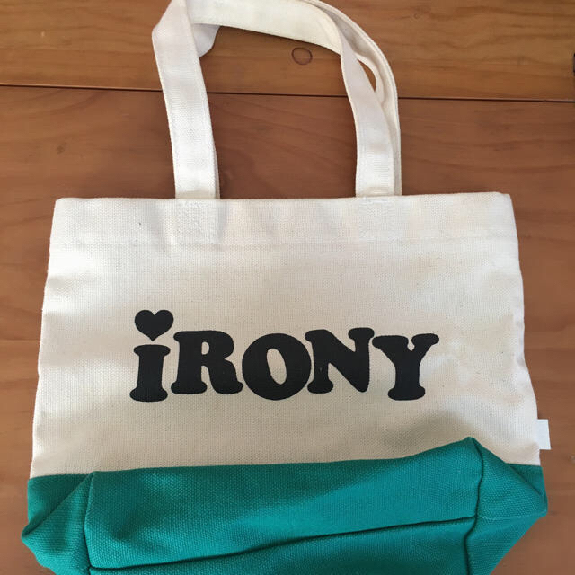 IRONY(アイロニー)のIRONY トートバッグ　ミニーマウス レディースのバッグ(トートバッグ)の商品写真