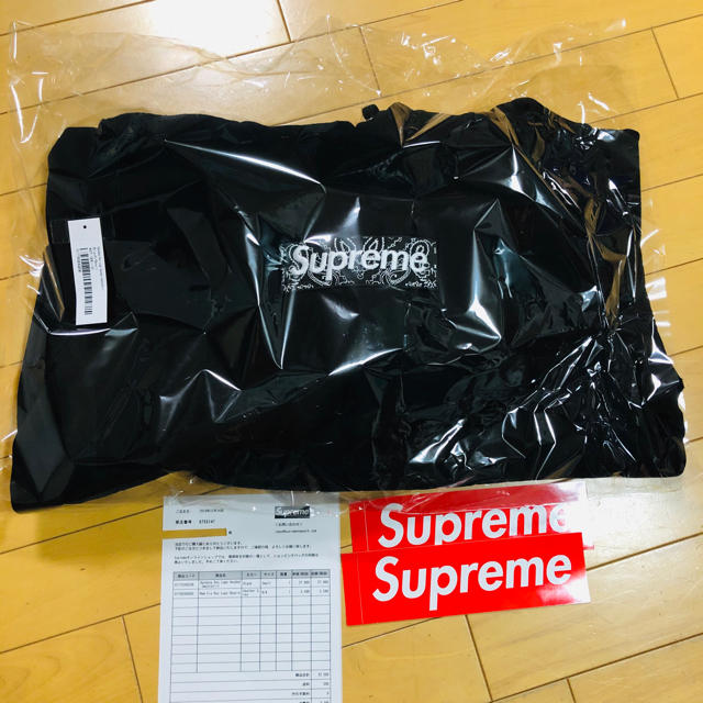 パーカーSupreme バンダナ ボックスロゴ　ブラック