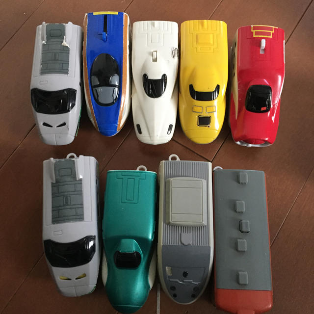 Takara Tomy(タカラトミー)のハッピーセットプラレールまとめ売り☆ キッズ/ベビー/マタニティのおもちゃ(電車のおもちゃ/車)の商品写真