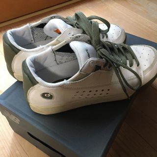 グラビス(gravis)のグラビス　スニーカー　24.5(スニーカー)