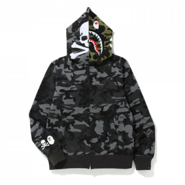 mastermind JAPAN(マスターマインドジャパン)のMM VS BAPE FULL ZIP HOODIE M BLACK 迷彩 メンズのトップス(パーカー)の商品写真