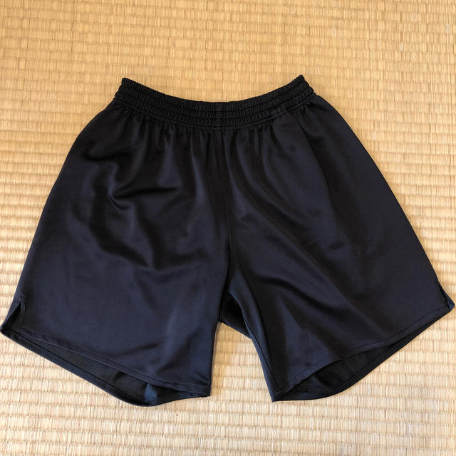 サッカー　キッズ　ハーフパンツ　黒　150 スポーツ/アウトドアのサッカー/フットサル(ウェア)の商品写真