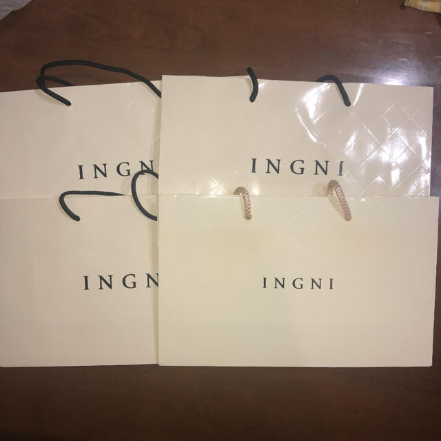 INGNI(イング)のINGNI ショップ袋4枚 レディースのバッグ(ショップ袋)の商品写真