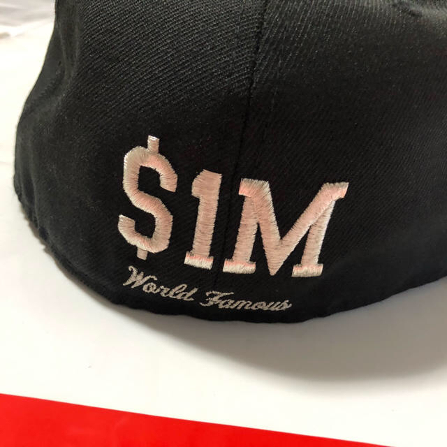 Supreme(シュプリーム)のsupreme $1M Box Logo New Era cap メンズの帽子(キャップ)の商品写真