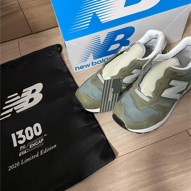 New Balance(ニューバランス)のm1300jp 新品未使用 23.0cm レディースの靴/シューズ(スニーカー)の商品写真