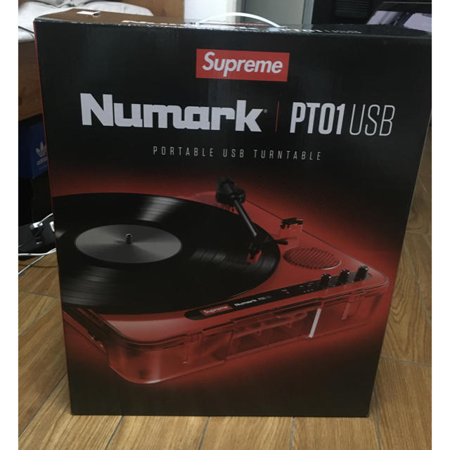 Supreme(シュプリーム)のsupreme Numark PT01 Turntable 楽器のDJ機器(ターンテーブル)の商品写真