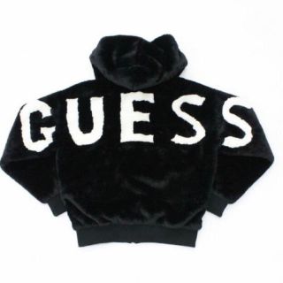 ゲス(GUESS)のGUESS ファーブルゾン　ジャケット　サイズM(ブルゾン)