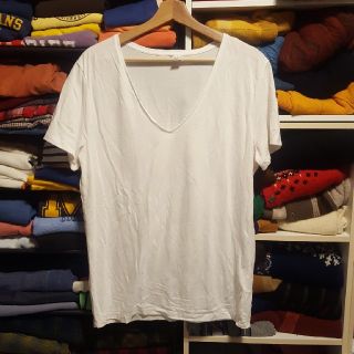 エイチアンドエム(H&M)のVネックTシャツ(Tシャツ/カットソー(半袖/袖なし))