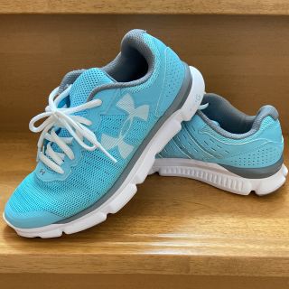 アンダーアーマー(UNDER ARMOUR)のアンダーアーマースニーカー（24.0cm）(スニーカー)