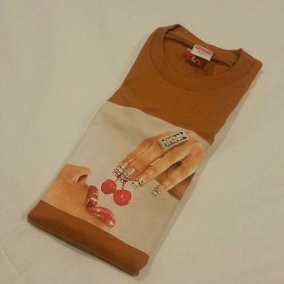 シュプリーム(Supreme)の【L】supreme cherries tee(Tシャツ/カットソー(半袖/袖なし))