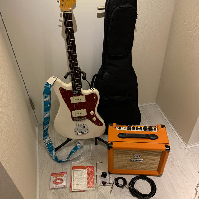 Fender(フェンダー)のFender Japan Traditional 60s Jazzmaster 楽器のギター(エレキギター)の商品写真