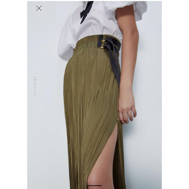 ZARA(ザラ)のZARA サテン地スカート 2020SS レディースのスカート(ロングスカート)の商品写真