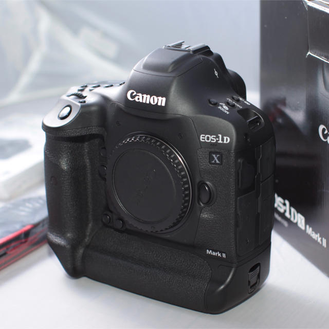 デジタル一眼Canon EOS 1DX mark2 　美品