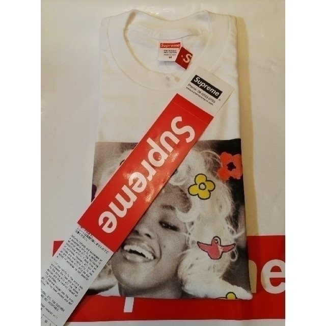 Supreme(シュプリーム)のsupreme Naomi Tee　Tシャツ　M メンズのトップス(Tシャツ/カットソー(半袖/袖なし))の商品写真