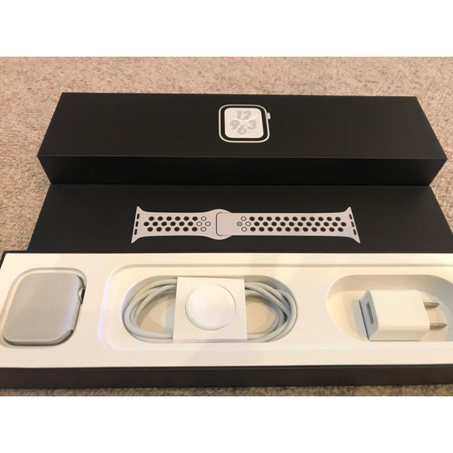 Apple watch series4 NIKEモデル 40mm