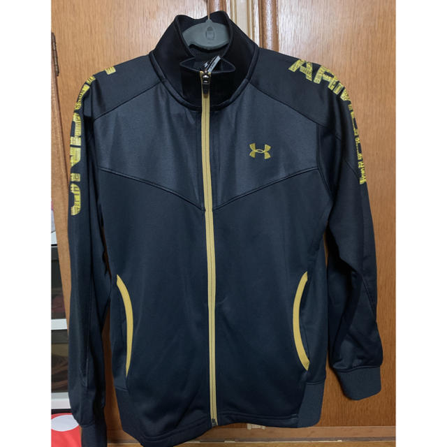 UNDER ARMOUR(アンダーアーマー)のアンダーアーマー　ジャージ　キッズ140 キッズ/ベビー/マタニティのキッズ服女の子用(90cm~)(ジャケット/上着)の商品写真