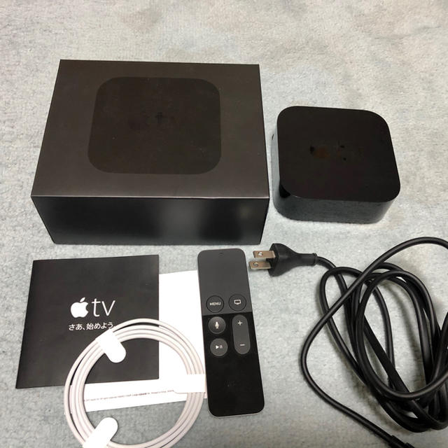 Apple TV  A1625  32G