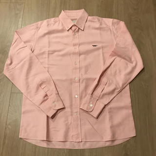 メゾンキツネ(MAISON KITSUNE')のMAISON KITSUNE ピンクシャツ S(シャツ)