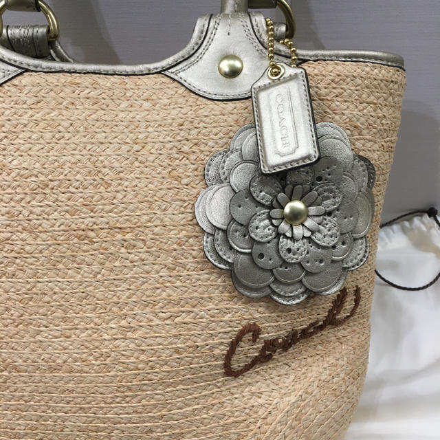 COACH(コーチ)のCOACH コーチ　カゴバッグ ハンドバッグ ショルダーバッグ レディースのバッグ(かごバッグ/ストローバッグ)の商品写真