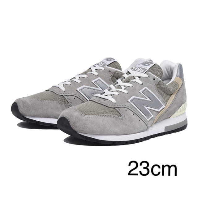 New Balance(ニューバランス)の<新品未使用>ニューバランスM996  GRAY  23cm レディースの靴/シューズ(スニーカー)の商品写真