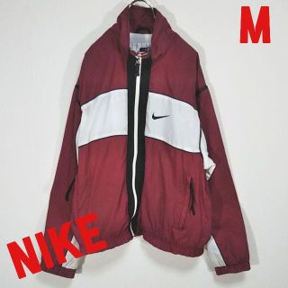 ナイキ(NIKE)の【値下げ】murano様専用 NIKE　Mサイズ　ナイロンジャケット(ナイロンジャケット)