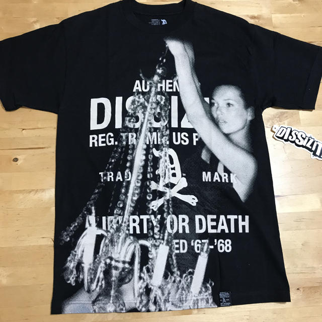 DISSIZIT(ディスイズイット)の新品未使用　DISSIZIT!  ディスイズイット tシャツ  メンズのトップス(Tシャツ/カットソー(半袖/袖なし))の商品写真