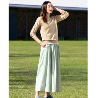 ユニクロ(UNIQLO)のドレープギャザーロングスカート　ユニクロ(ロングスカート)