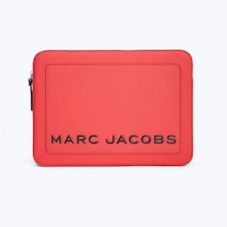 マークジェイコブス(MARC JACOBS)のMARC JACOBS パソコンケース 13.1インチ用(PC周辺機器)