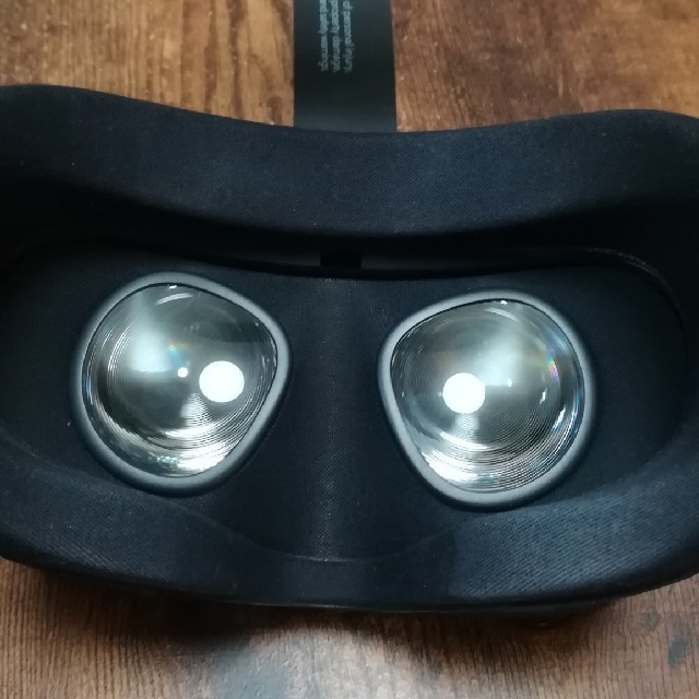 oculus quest 64GB スマホ/家電/カメラのテレビ/映像機器(その他)の商品写真