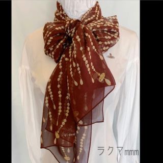 Vivienne Westwood(バンダナ/スカーフ)のフリマアイテム一覧 Vivienne Westwood(バンダナ/スカーフ)のフリマアイテム一覧