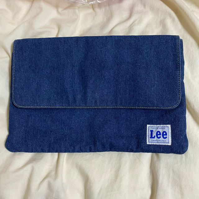 Lee(リー)のLee クラッチバッグ レディースのバッグ(クラッチバッグ)の商品写真